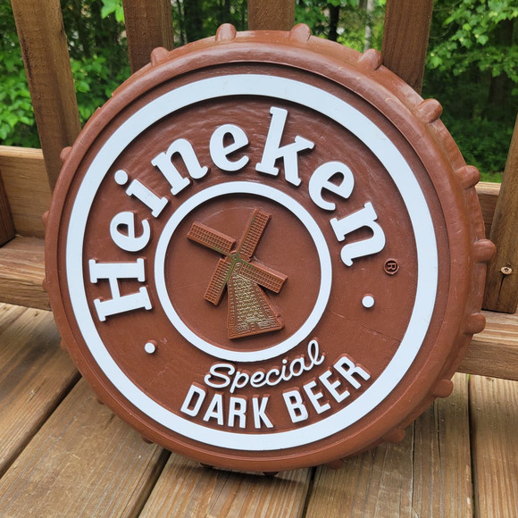 Vintage Heineken Special Dark Beer Bottle Cap Plastic Wall Sign - Picture 1 of 2